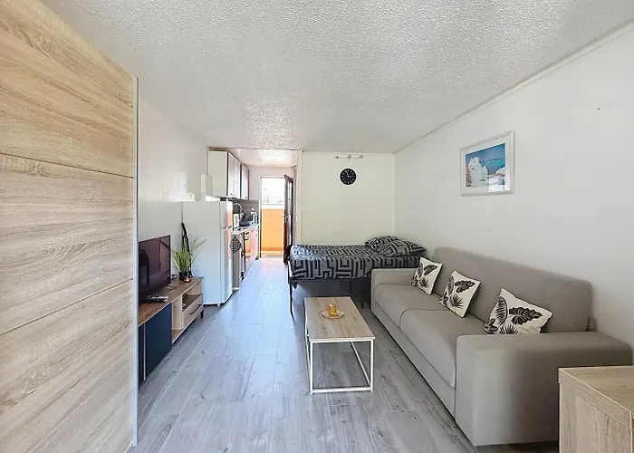 Bord De Boulouris A Raphael